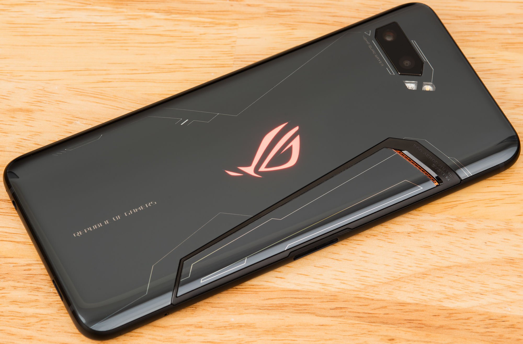 ASUS ROG Phone 4