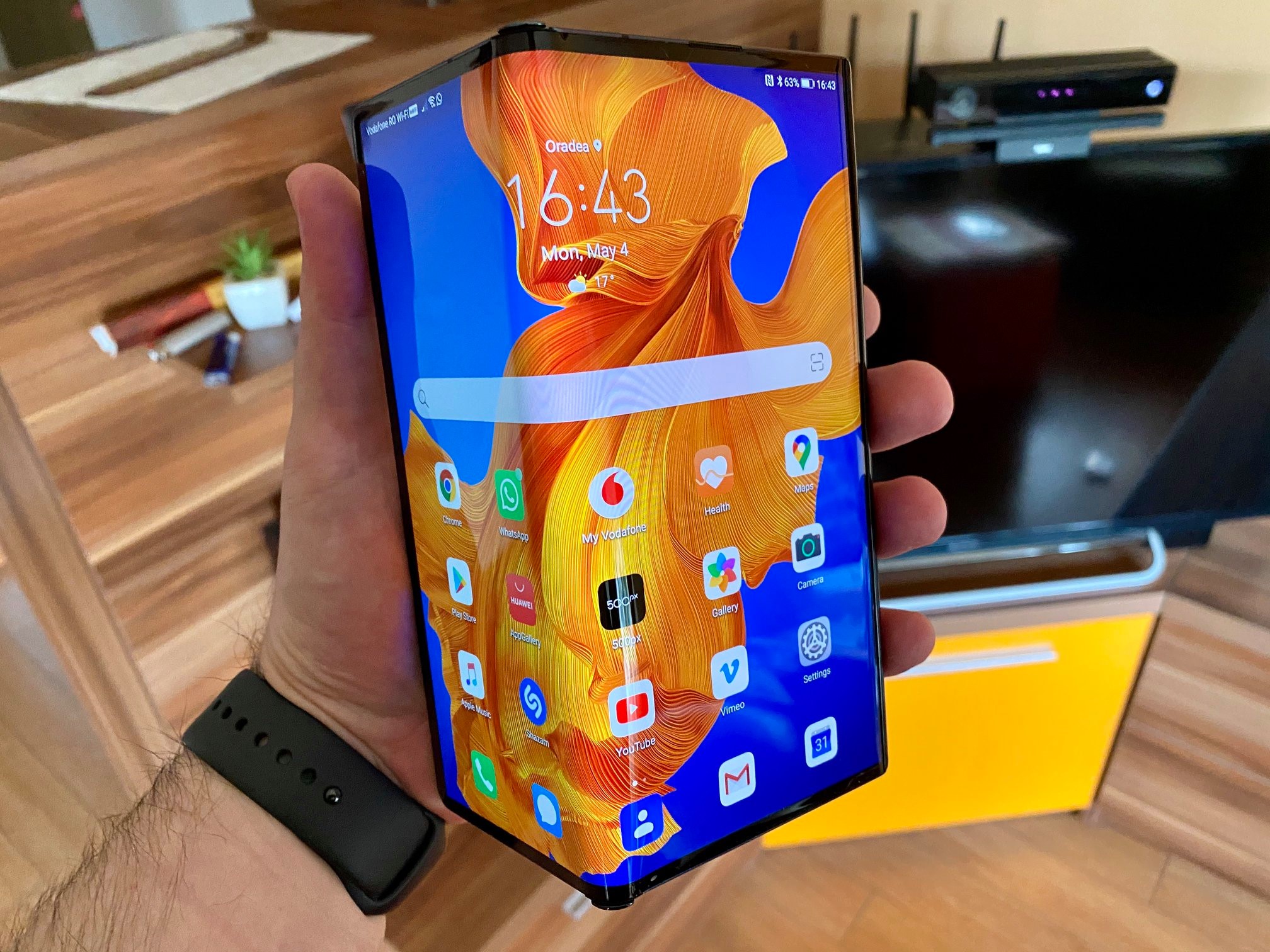 Huawei Mate X2